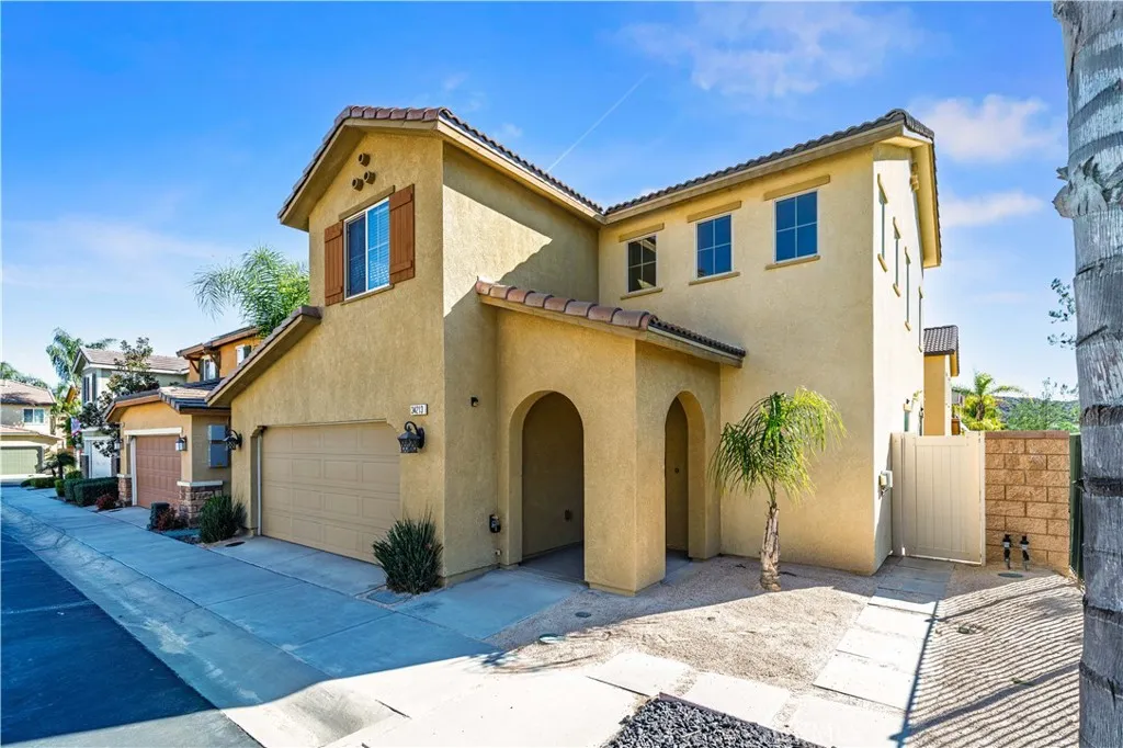 34213 Parkside Drive, Lake Elsinore, California 92532 home-pic-2